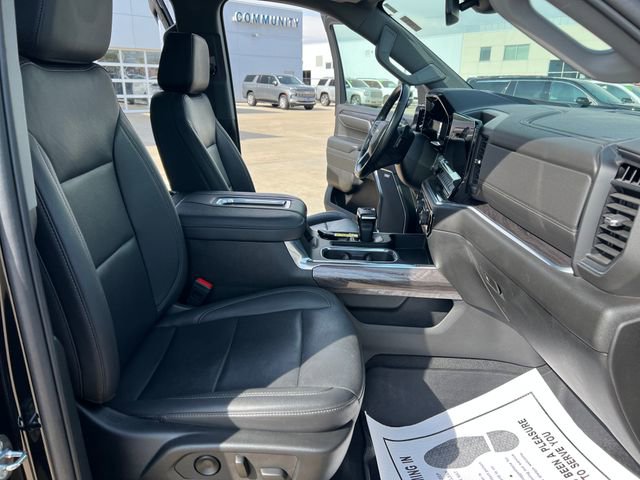 Certified 2022 Chevrolet Silverado 1500 LTZ w/ LTZ Premium Package AWD/4WD image 20