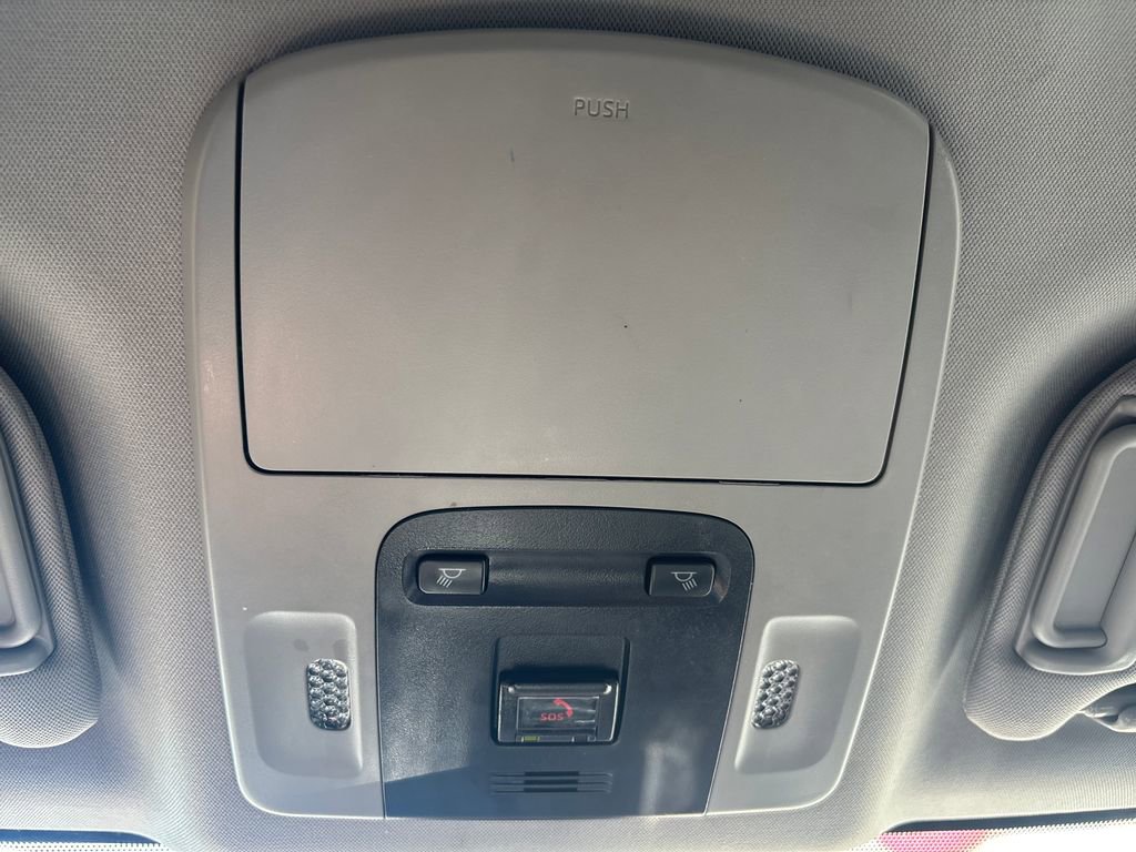 Used 2024 Toyota Camry SE FWD image 16