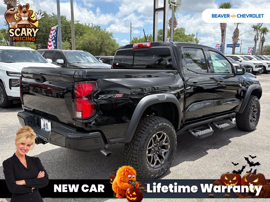New 2026 Chevrolet Colorado ZR2 w/ Off-Road Front Bumper Package AWD/4WD image 7