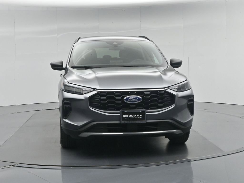 Certified 2025 Ford Escape ST-Line AWD/4WD image 34