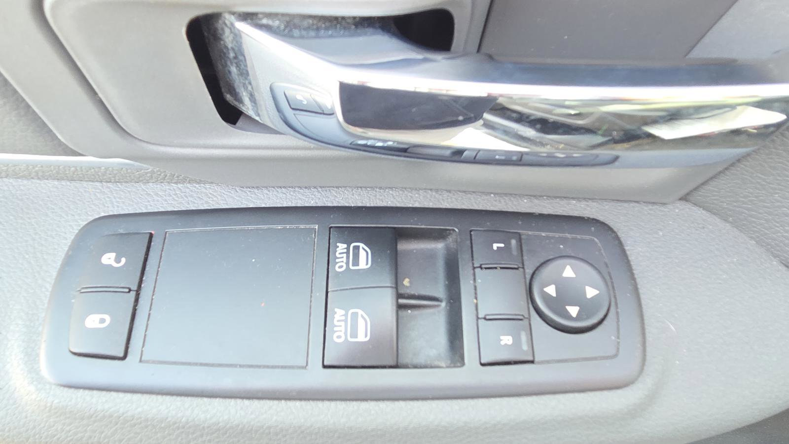 Used 2017 RAM 1500 Tradesman w/ Power & Remote Entry Group image 21