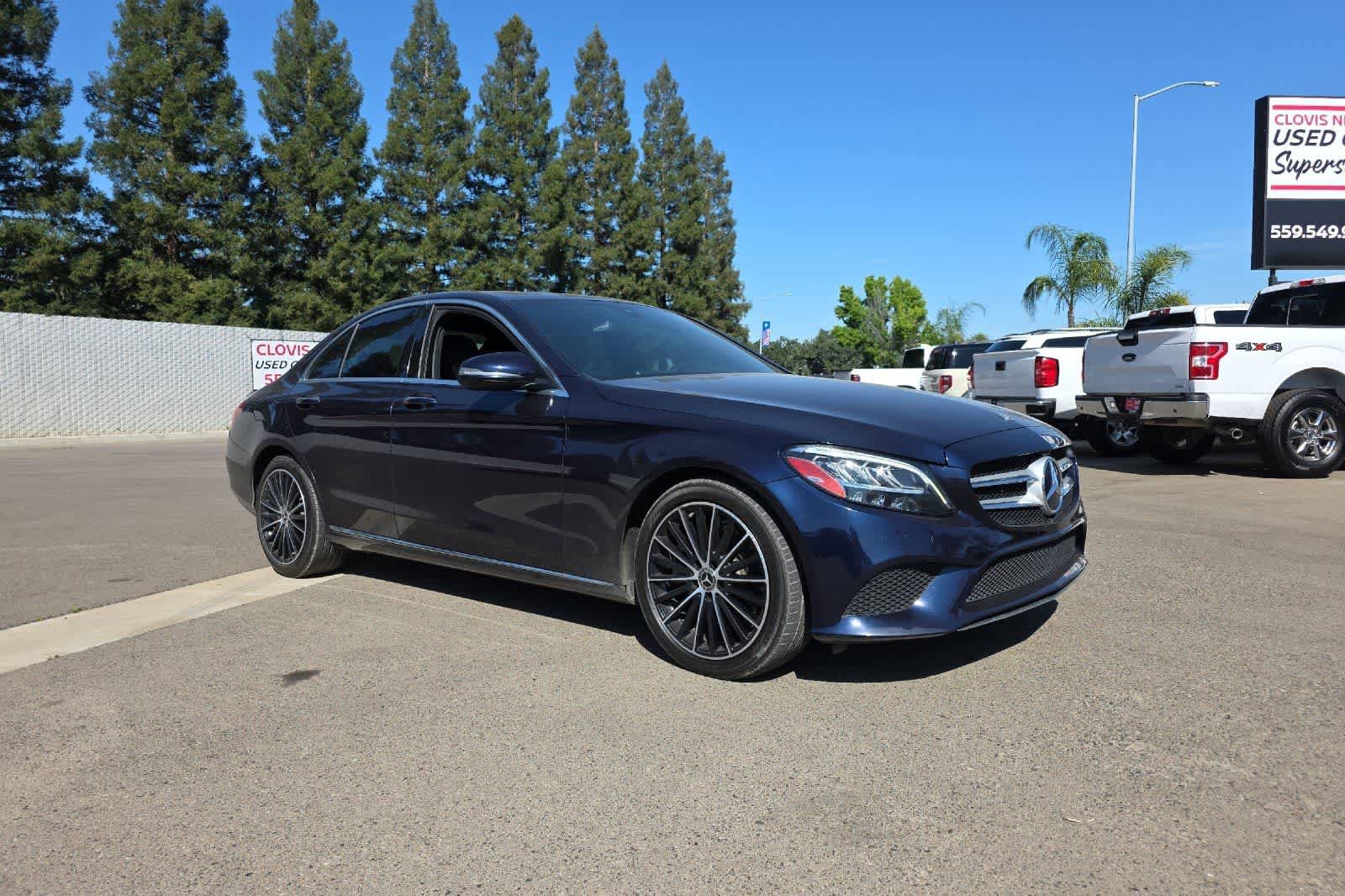 Used 2019 Mercedes-Benz C 300 Sedan w/ Premium Package image 10