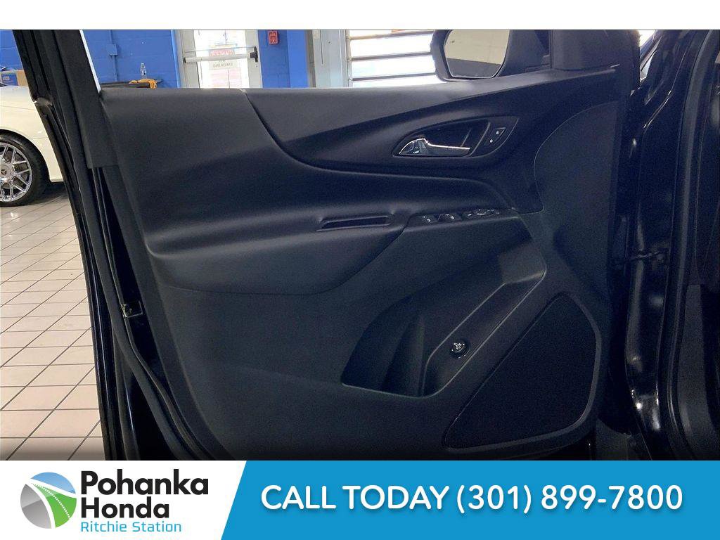 Used 2020 Chevrolet Equinox LT image 25