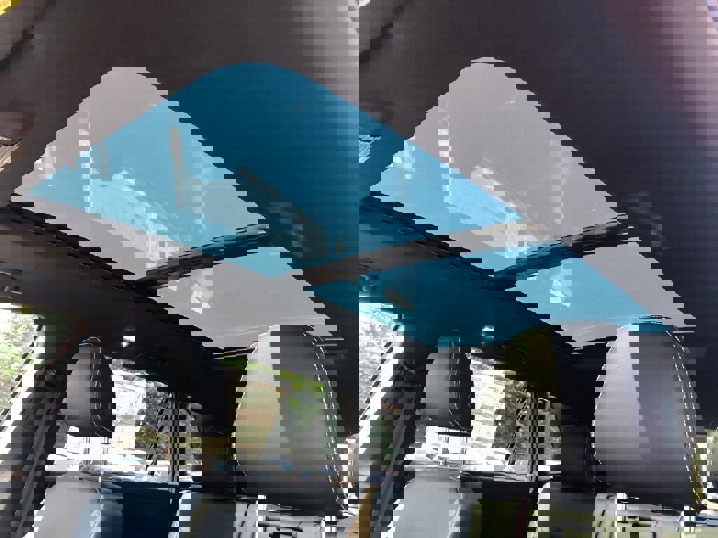 New 2025 Volkswagen Atlas Cross Sport SEL image 16