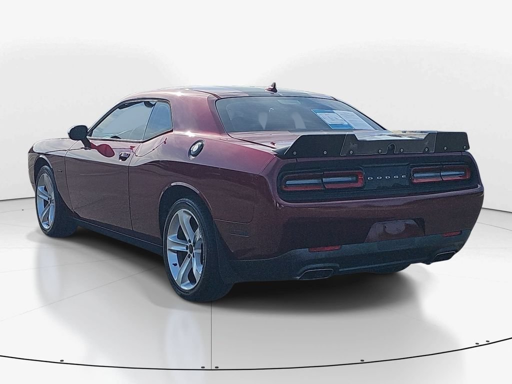 Used 2018 Dodge Challenger R/T w/ Blacktop Package RWD image 8