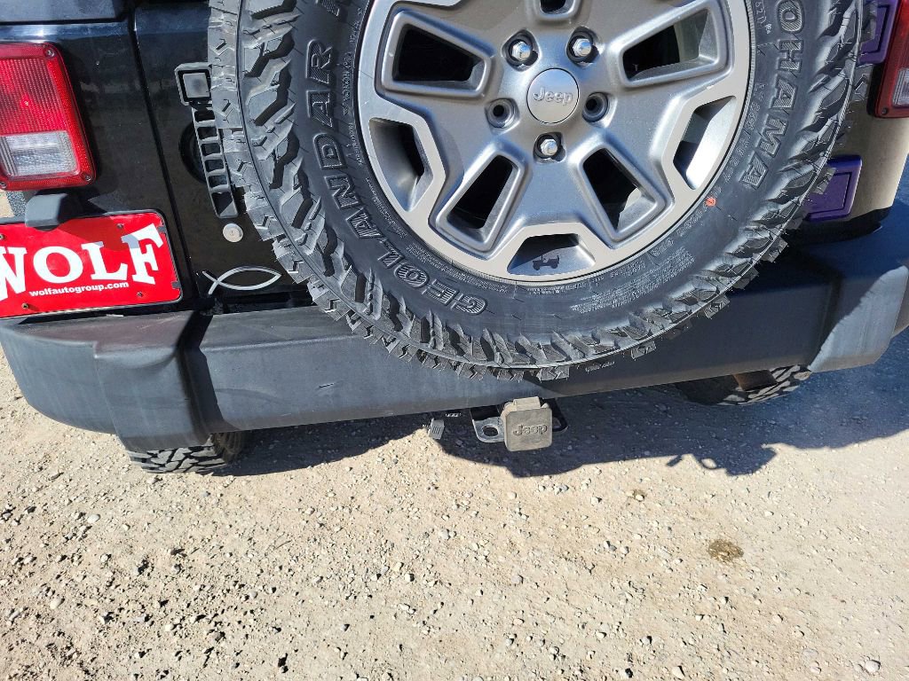 Used 2008 Jeep Wrangler Unlimited Rubicon w/ Dual Top Group image 22