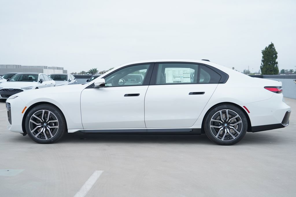 New 2026 BMW 740i w/ Premium Package RWD image 4