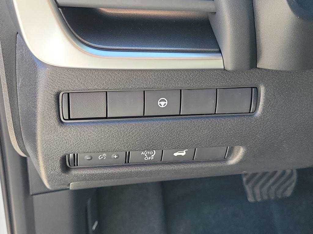 New 2026 Nissan Rogue SV image 26