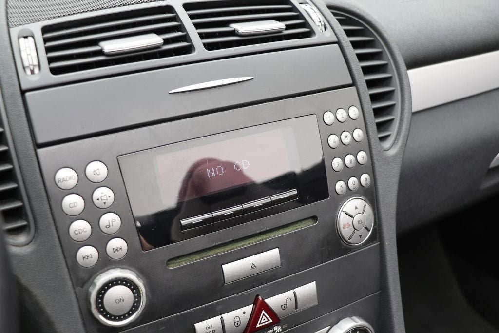 Used 2005 Mercedes-Benz SLK 350 image 28