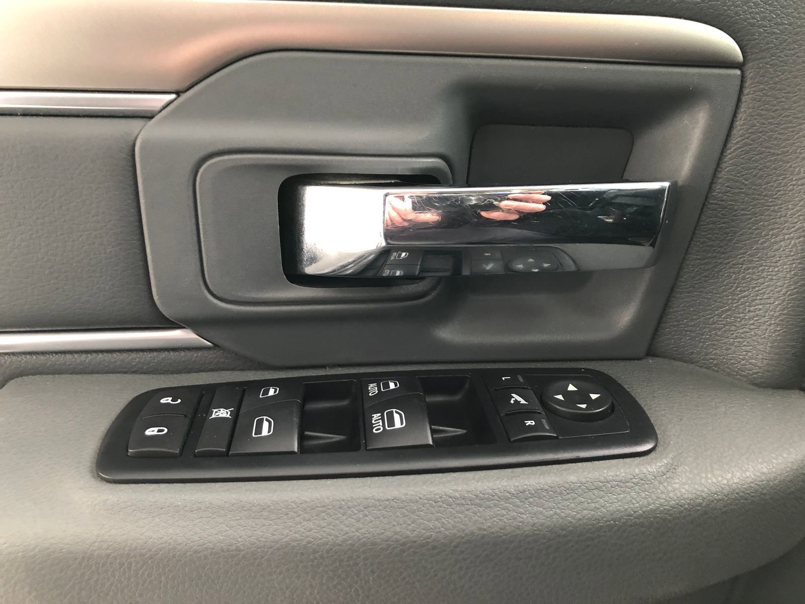 Used 2016 RAM 1500 Big Horn AWD/4WD image 35