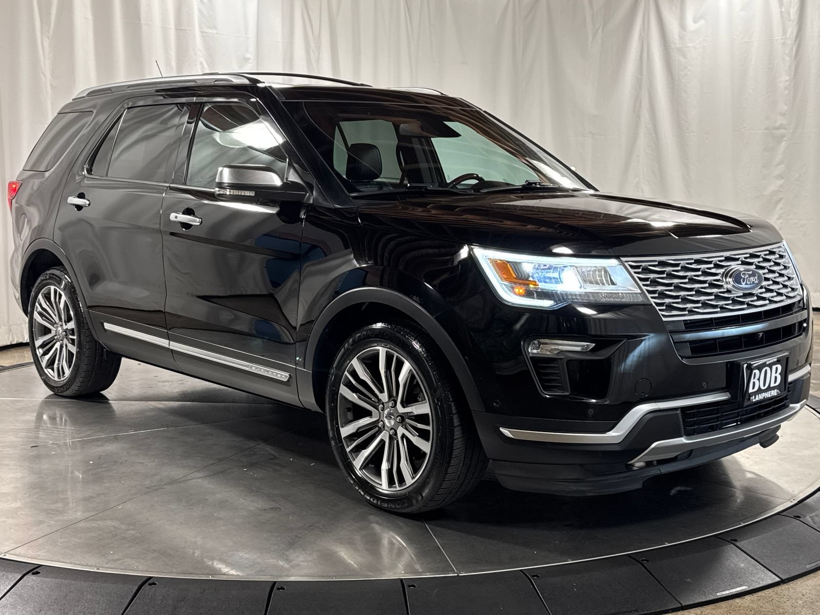 Used 2018 Ford Explorer Platinum AWD/4WD image 7