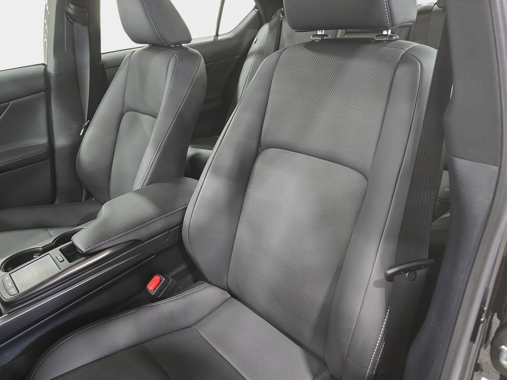 Used 2023 Lexus IS 300 w/ Comfort Package RWD image 23