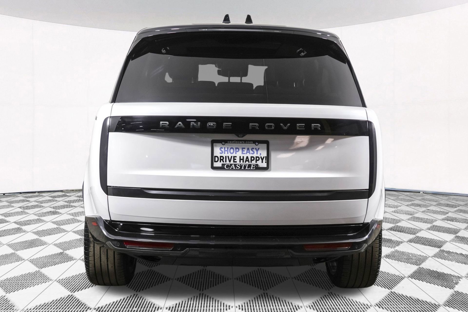Used 2024 Land Rover Range Rover Long Wheelbase SE image 19