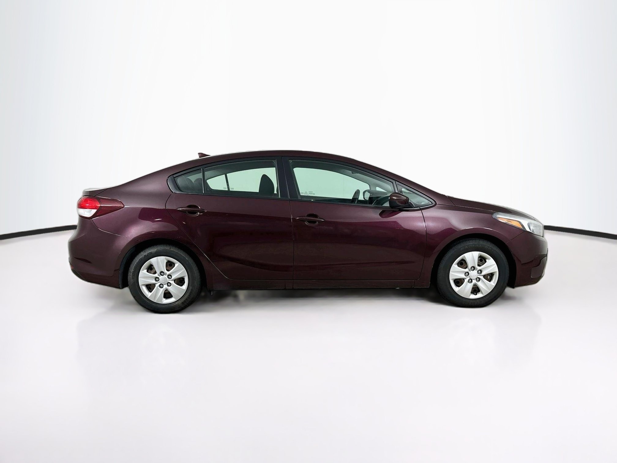 Used 2017 Kia Forte LX FWD image 10