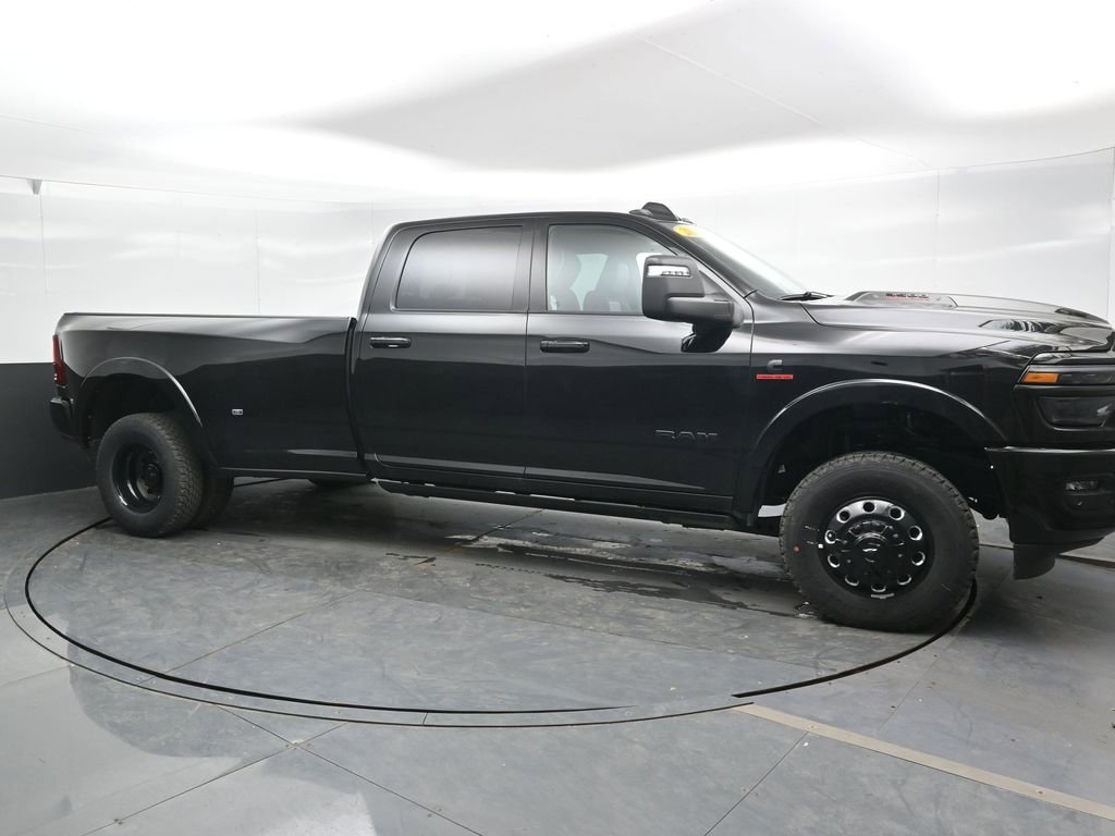 New 2026 RAM 3500 Limited AWD/4WD image 4