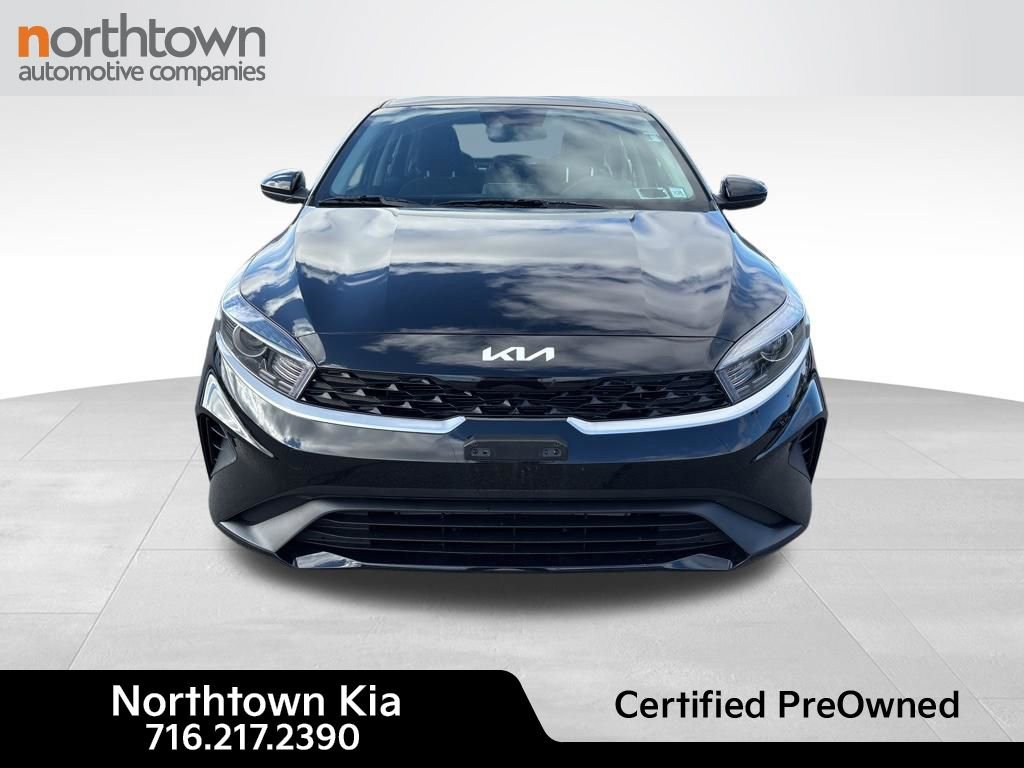 Certified 2023 Kia Forte LXS image 3