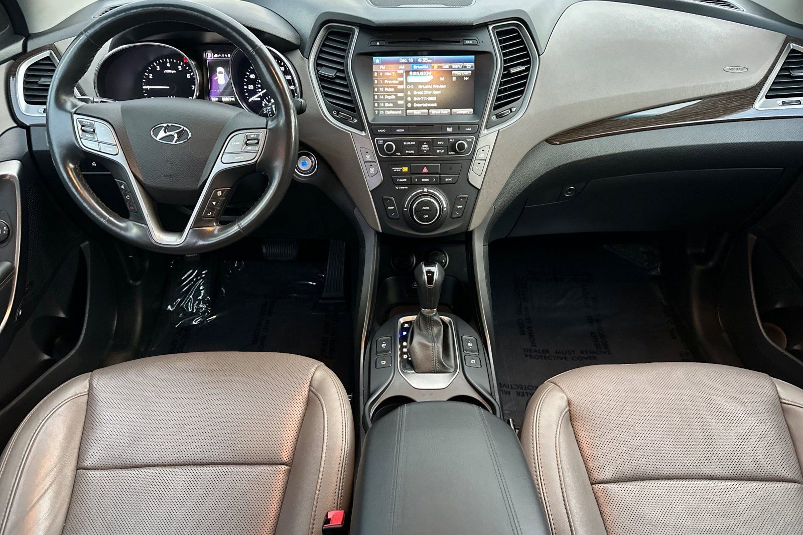 Used 2017 Hyundai Santa Fe Sport image 14