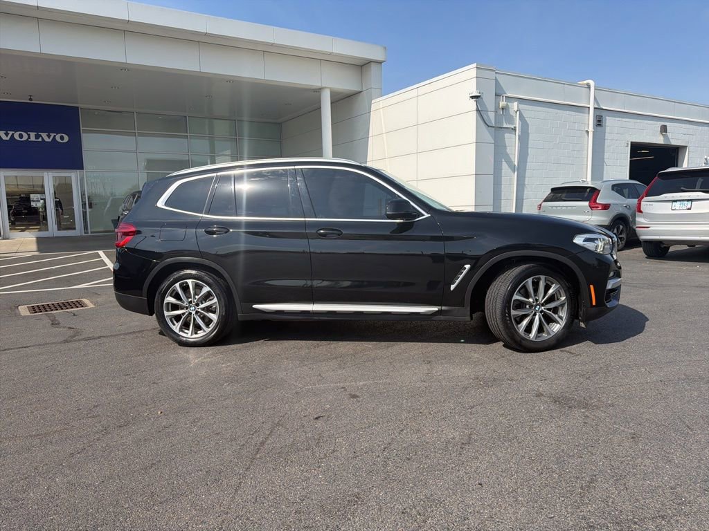 Used 2019 BMW X3 xDrive30i w/ Convenience Package AWD/4WD image 2
