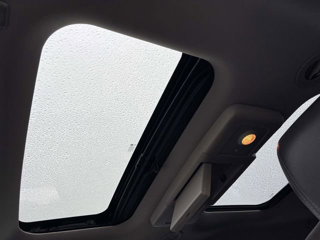 Used 2014 Chevrolet Traverse LTZ image 7