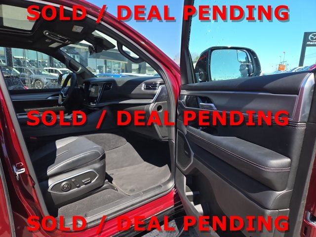 Used 2024 Jeep Wagoneer Series II AWD/4WD image 14
