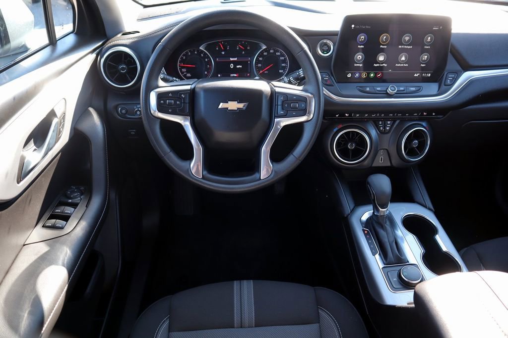 Used 2025 Chevrolet Blazer LT image 18