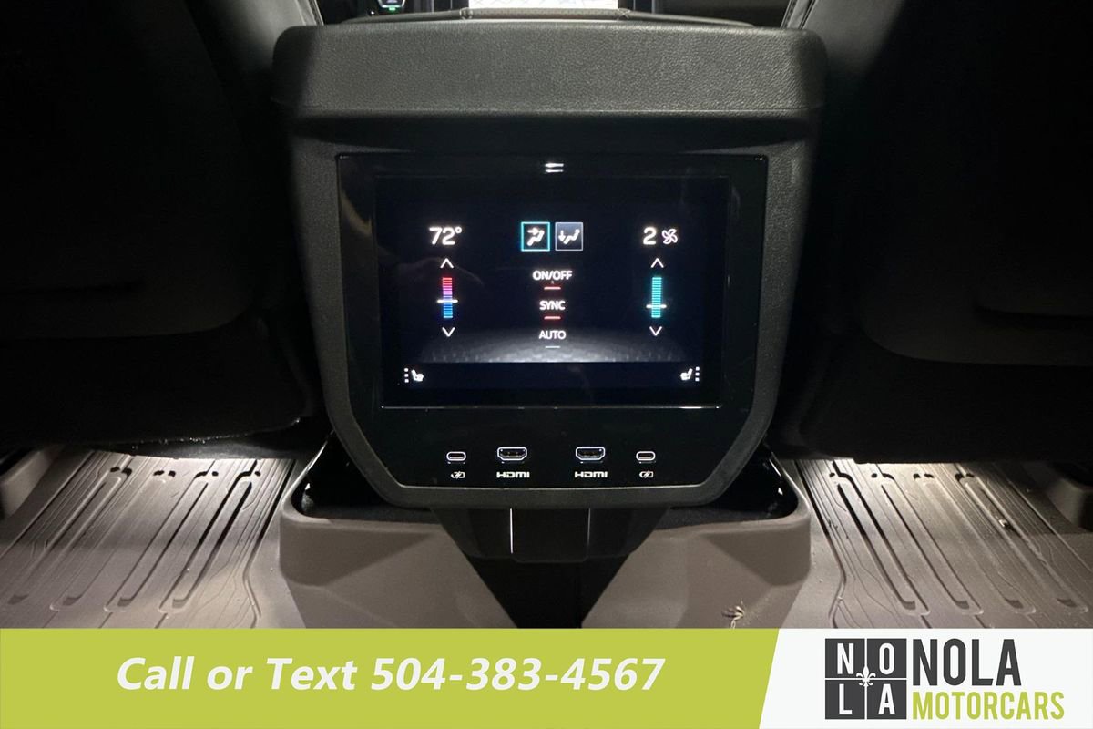 Used 2025 GMC Yukon XL Denali Ultimate w/ LPO, Floor Liner Package image 30