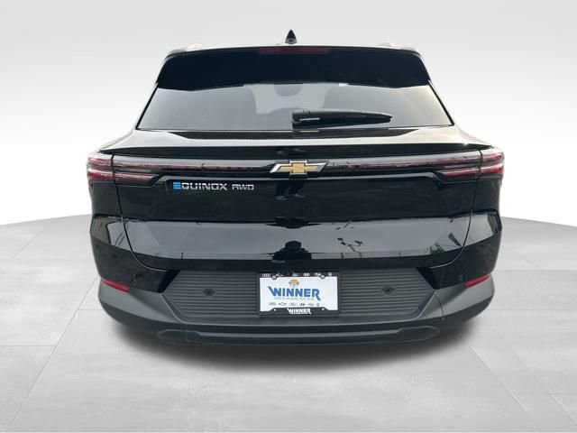 New 2026 Chevrolet Equinox EV LT image 4
