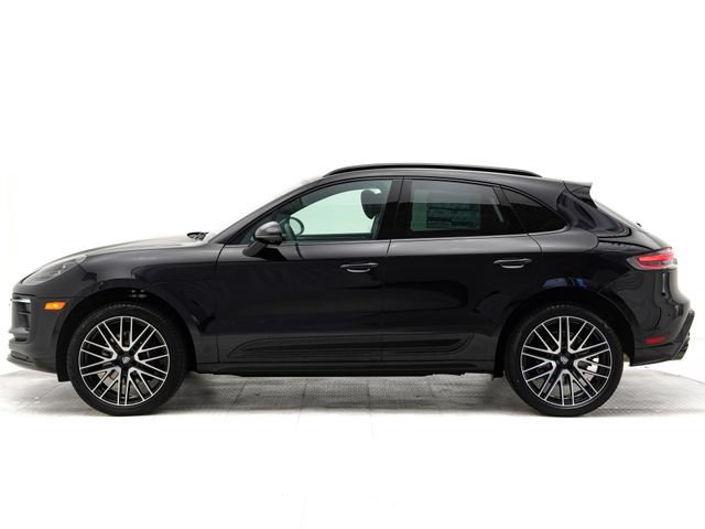 Certified 2025 Porsche Macan Turbo AWD/4WD image 2