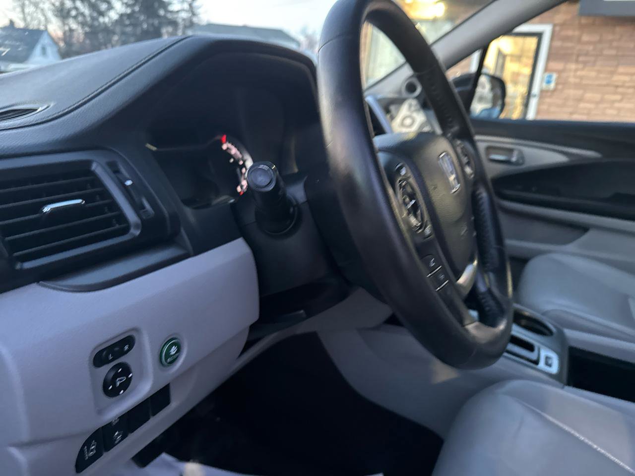 Used 2018 Honda Pilot EX-L image 25