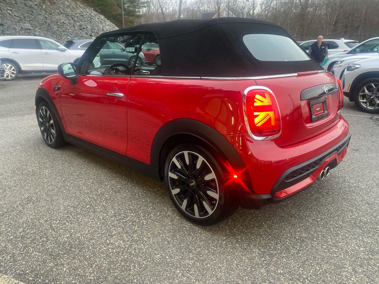 Used 2022 MINI Cooper S image 36
