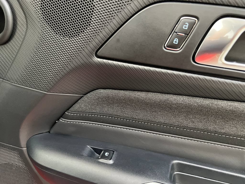 Used 2025 Ford Mustang Coupe RWD image 23