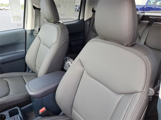 New 2025 Ford Maverick XLT w/ XLT Luxury Package image 31