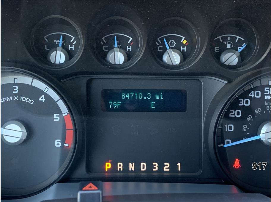 Used 2015 Ford F550 2WD Regular Cab Super Duty image 27
