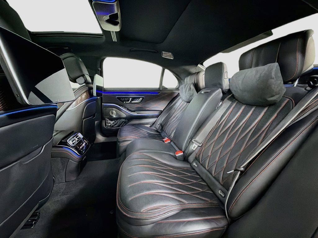 Used 2024 Mercedes-Benz S 63 AMG S image 26