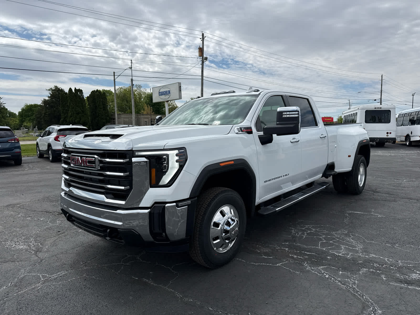 New 2026 GMC Sierra 3500 SLT w/ SLT Convenience Package