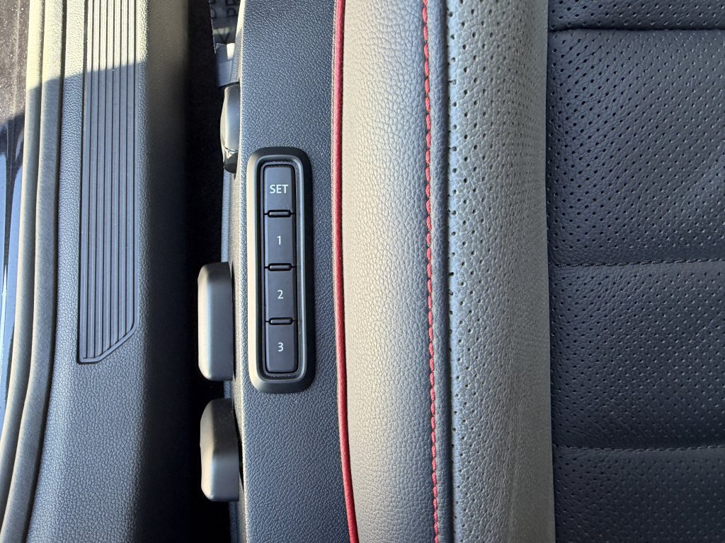 Used 2024 Volkswagen GTI SE w/ SE Leather Seats Package FWD image 32