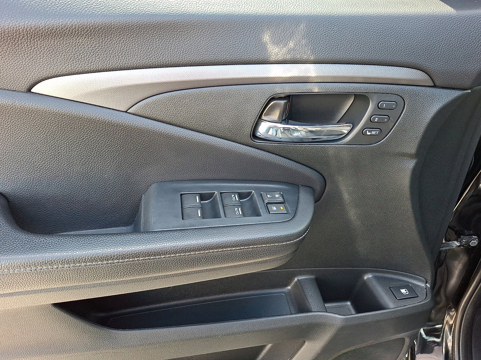 Used 2023 Honda Ridgeline RTL-E image 13