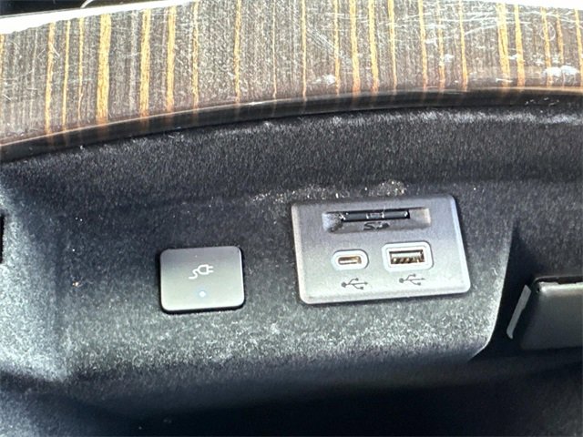 Used 2021 Cadillac Escalade Sport w/ Driver Assist Tech Package image 27