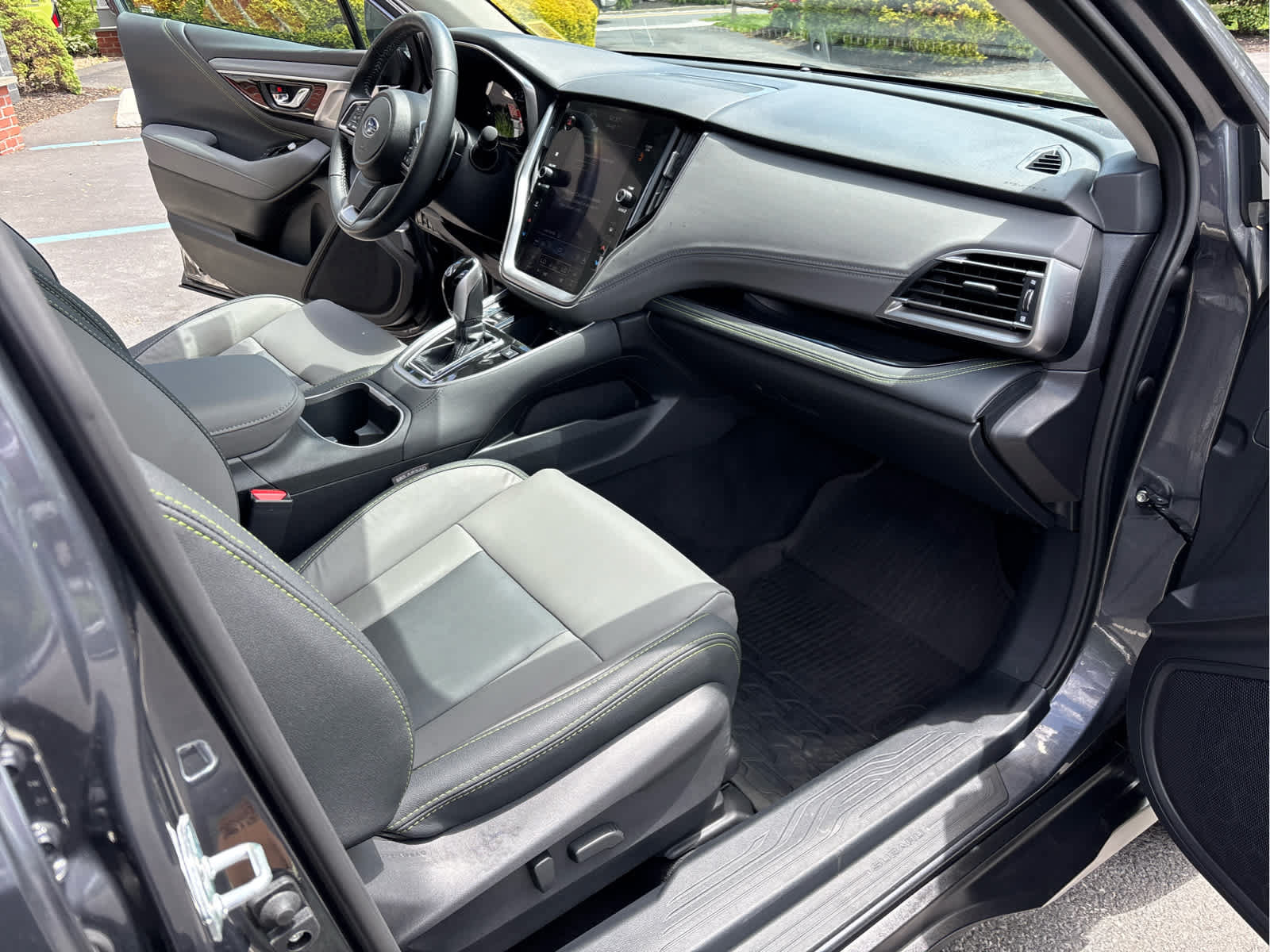 Certified 2023 Subaru Outback Onyx Edition XT AWD/4WD image 24