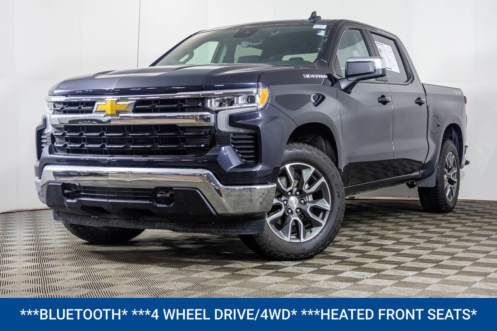 Used 2023 Chevrolet Silverado 1500 LT image 2