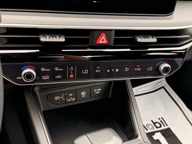 New 2025 Kia K5 LXS image 18