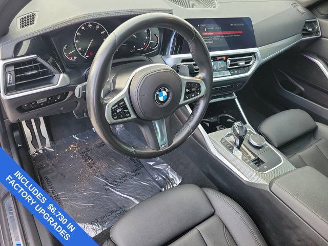 Used 2020 BMW 330i Sedan w/ M Sport Package RWD image 18