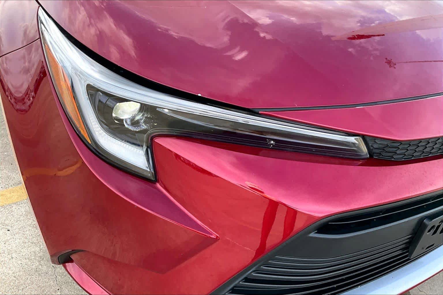 Used 2024 Toyota Corolla XLE FWD image 28
