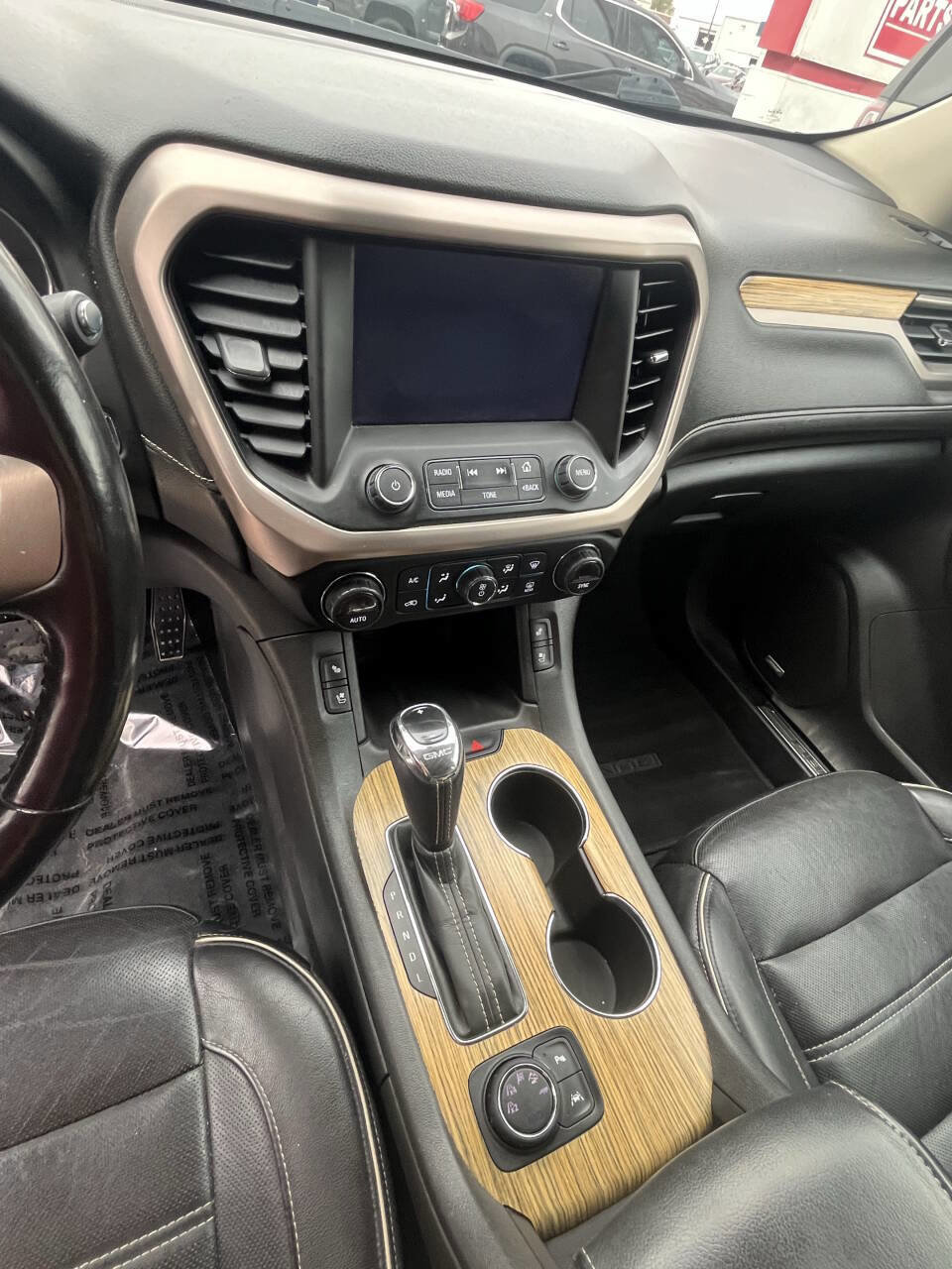 Used 2018 GMC Acadia Denali w/ LPO, Cargo Package image 15