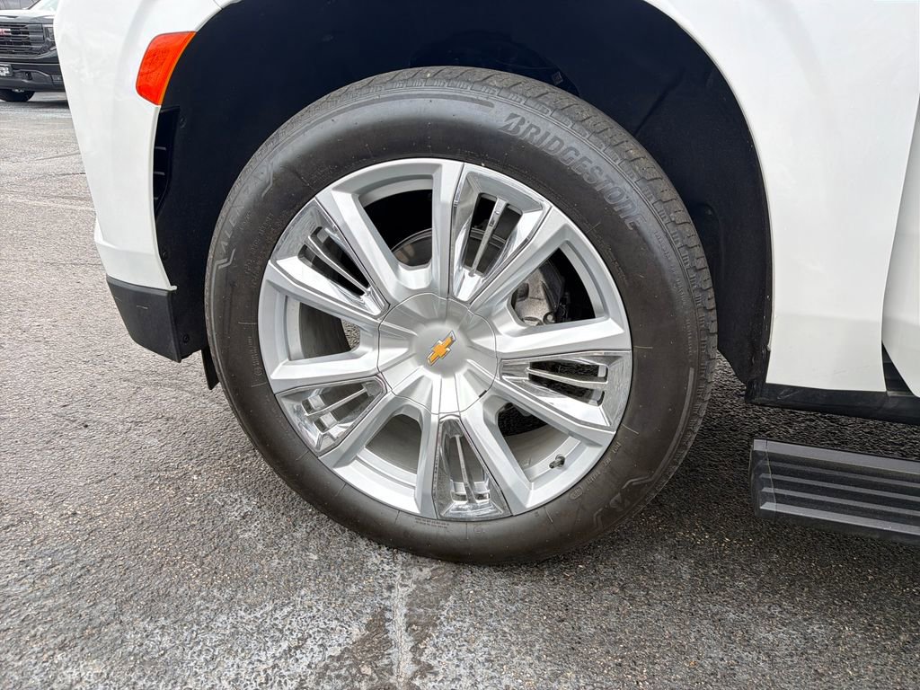Used 2024 Chevrolet Tahoe High Country image 30