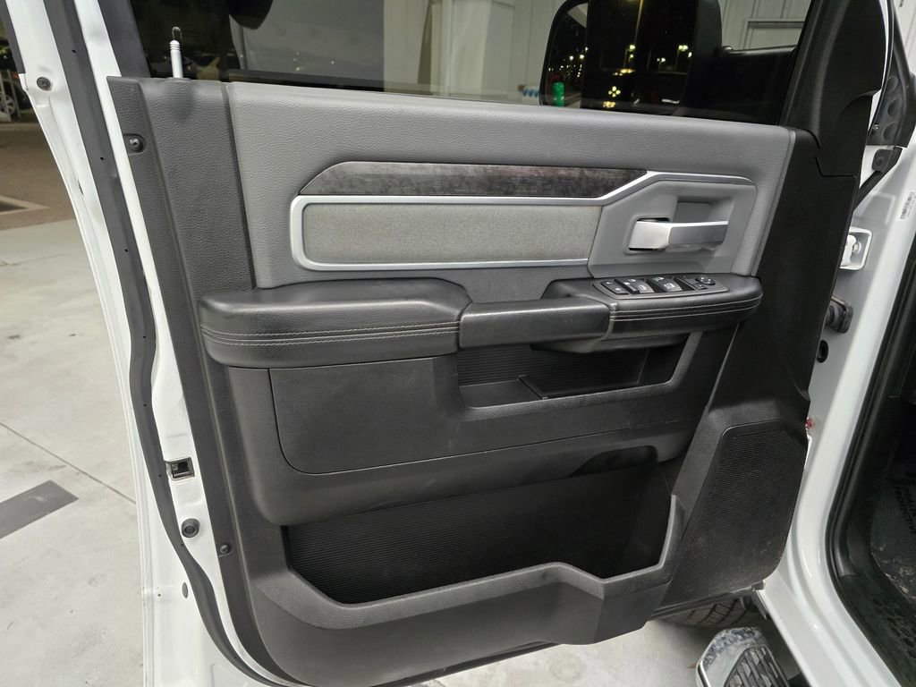 Used 2022 RAM 2500 Big Horn image 17