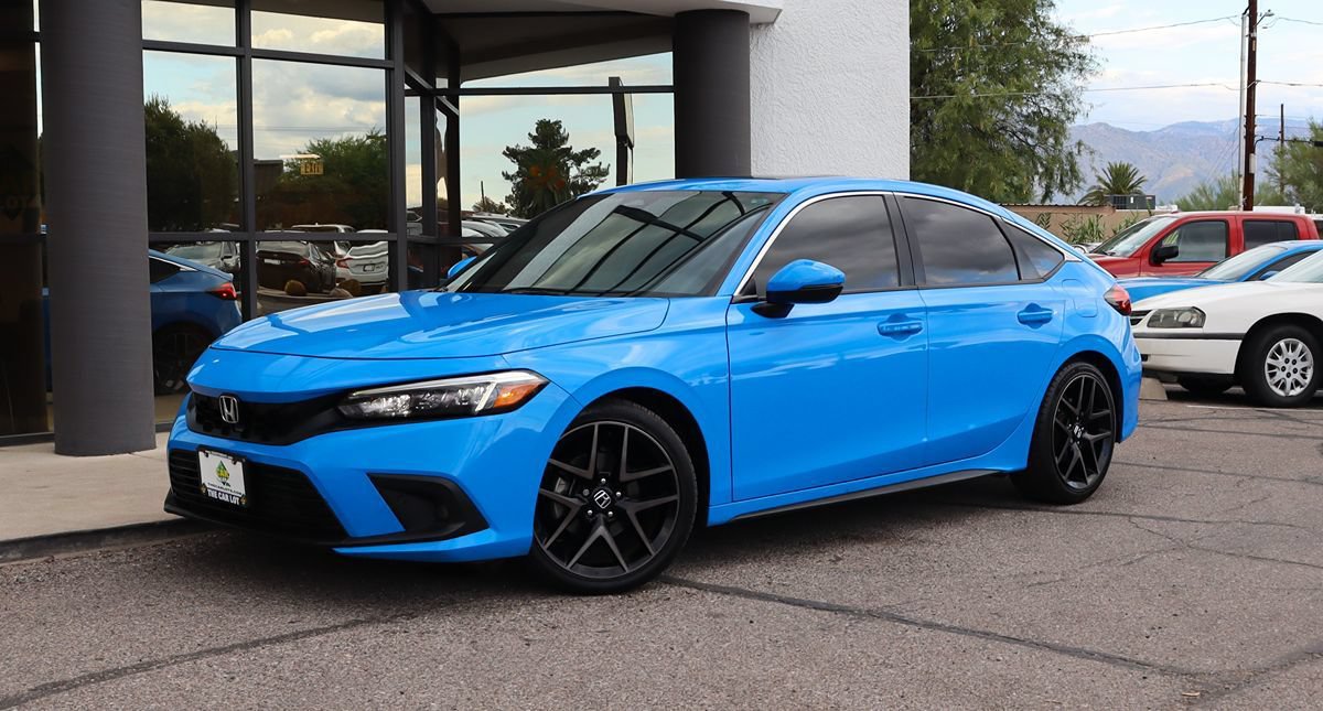 Used 2022 Honda Civic Sport Touring image 2