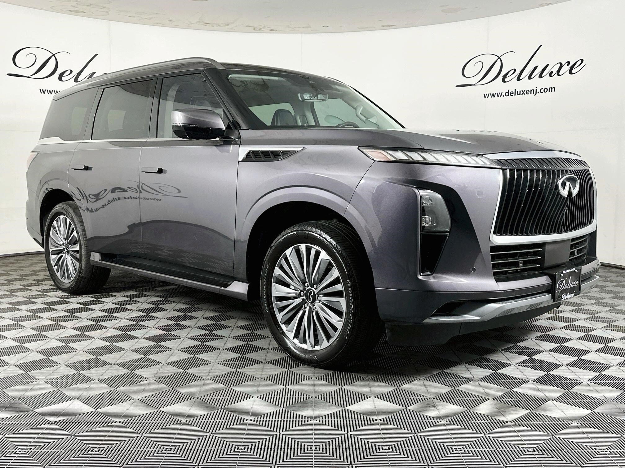 Used 2025 INFINITI QX80 Luxe