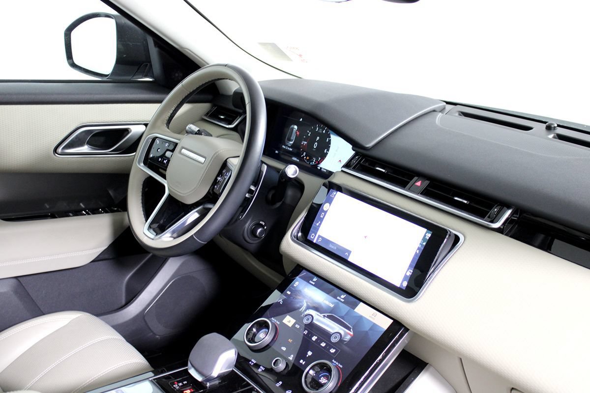 Used 2021 Land Rover Range Rover Velar S AWD/4WD image 31
