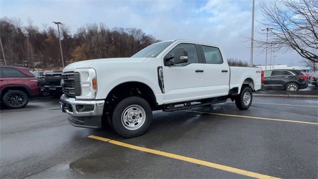 Used 2024 Ford F250 XL w/ Snow Plow Prep Package image 4